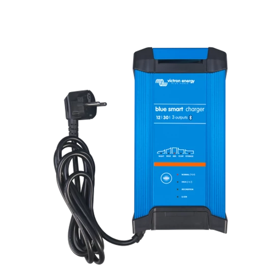 Victron Energy Blue Smart IP22 12V 30A (3) akkumulátortöltő