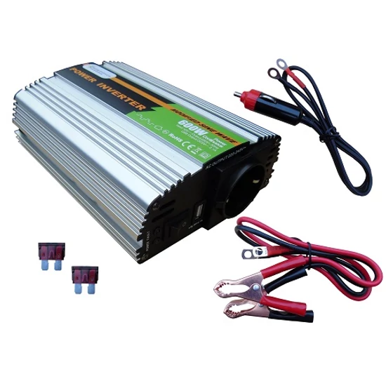 Solartronics feszültségátalakító 12V módosított szinuszos 600W / 1200W
